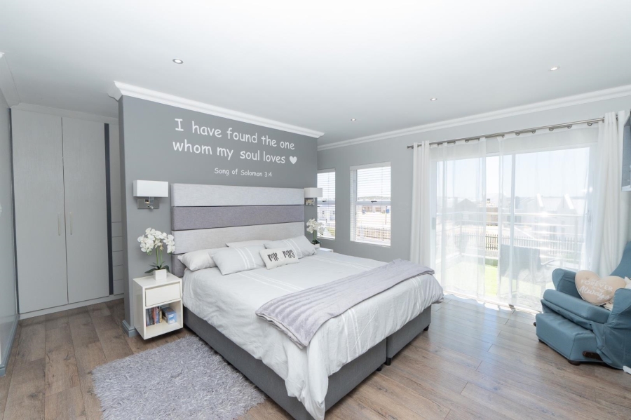 4 Bedroom Property for Sale in Laguna Sands Western Cape